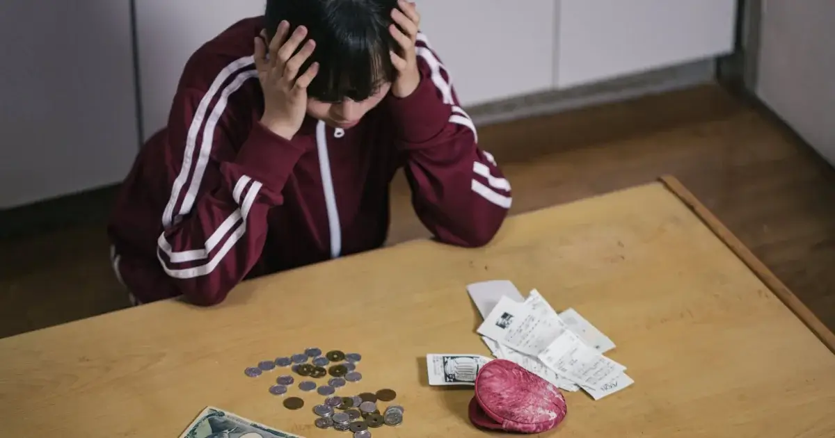 【後悔】住宅ローン破綻の実話3選| 原因と対処法も解説